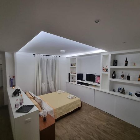 Home Anisia Paderno d'Adda Kültér fotó